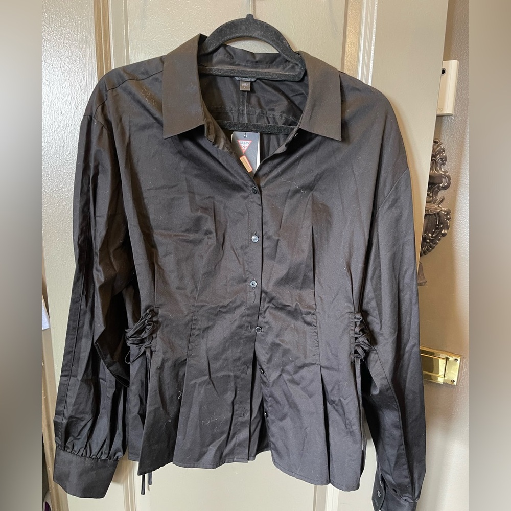 Guess Gray Ruched Long Sleeve Button Down Shirt